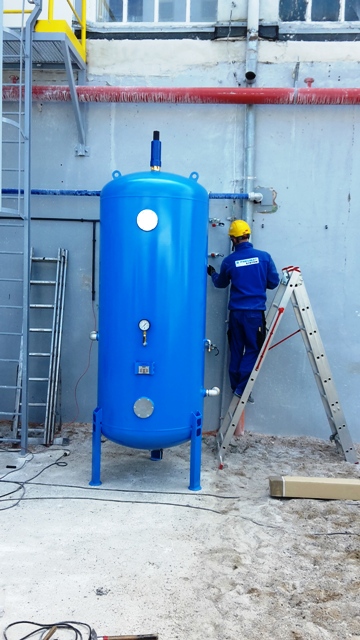 Budowa instalacji pneumatycznej ze zbiornikiem podciśnienia